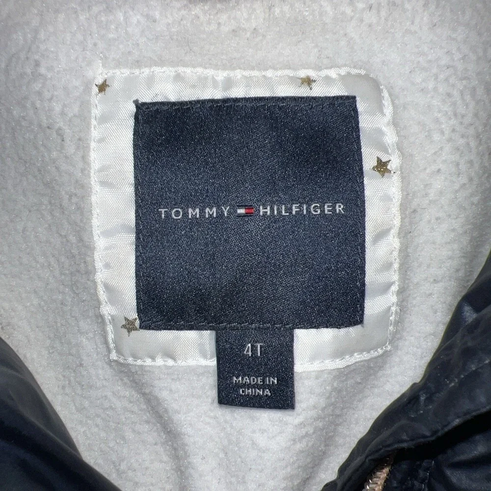 Tommy Hilfiger Girls' Size 4T Puffer Polyester Jacket Black Fur Hooded‎ Quilted